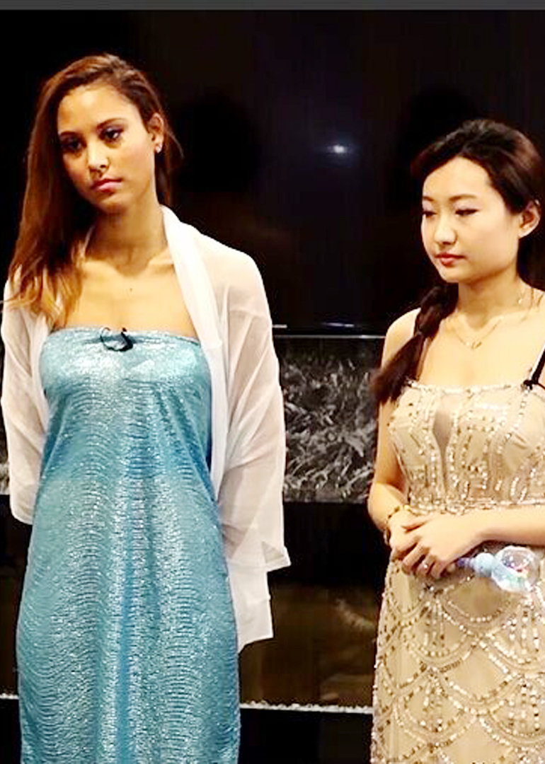 变身吧女孩封面图