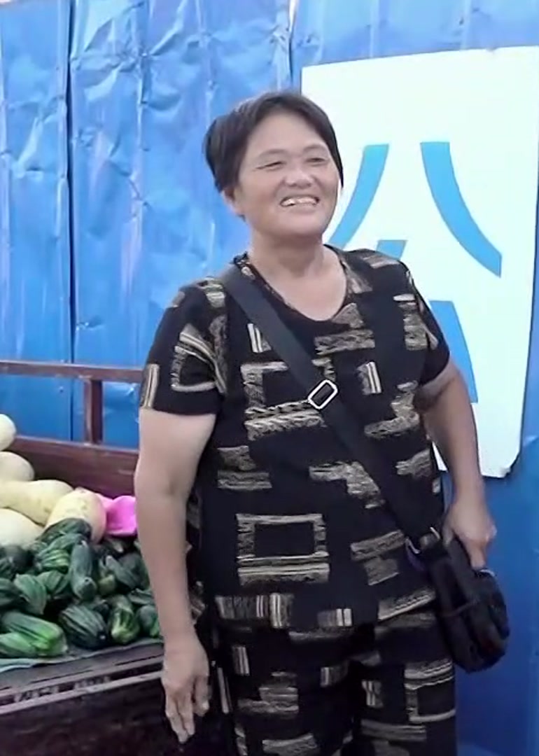 此时此刻封面图