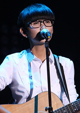 快乐女声封面图