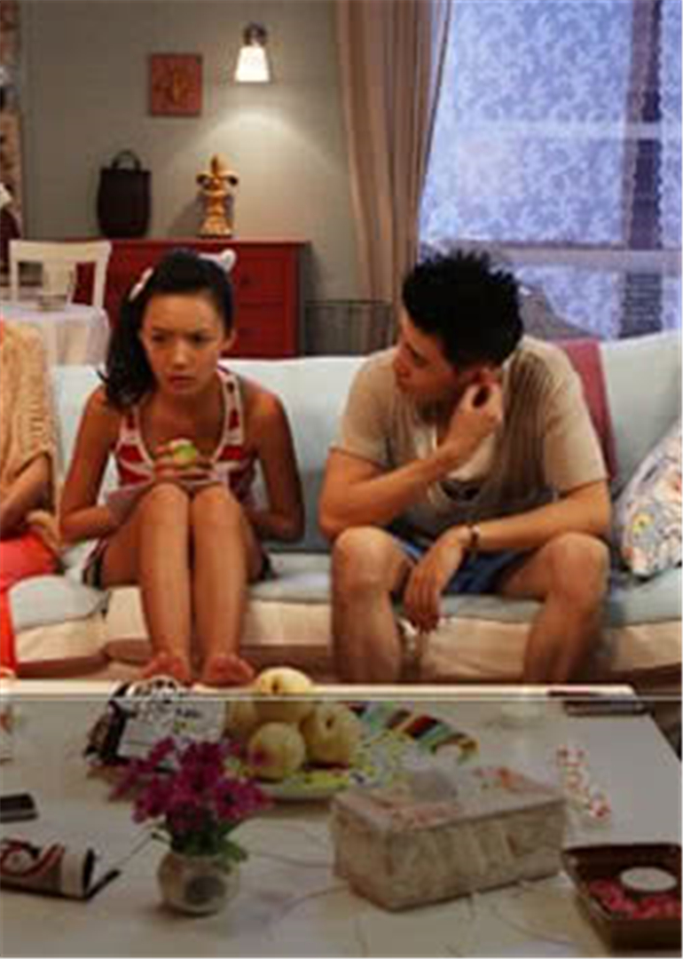 男左女右封面图