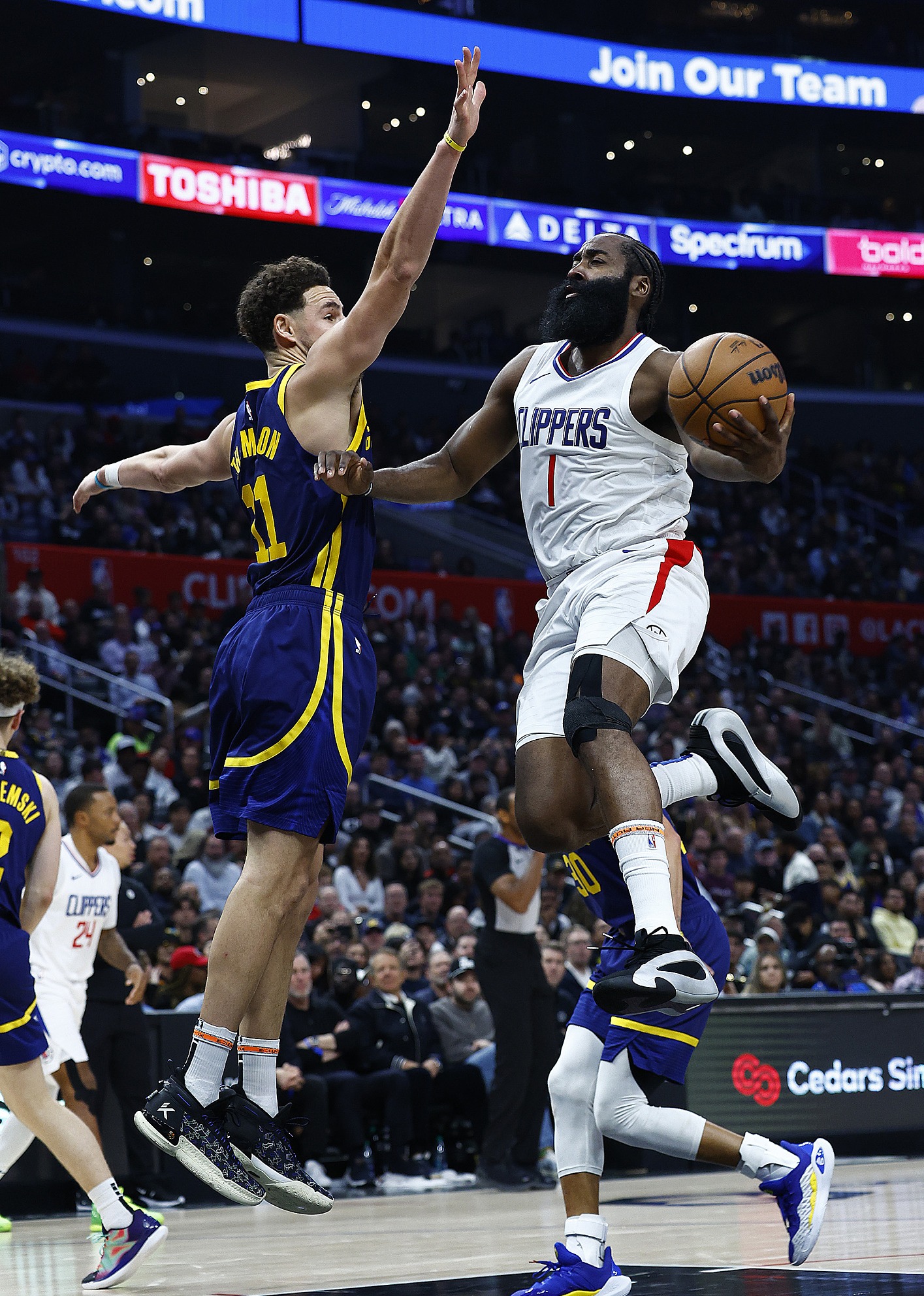 NBA常规赛：勇士113-121快船封面图